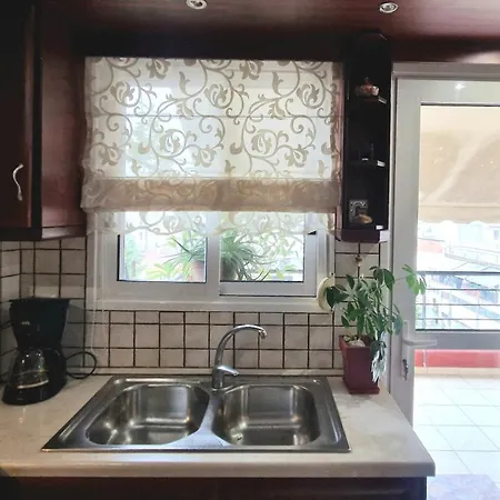 Sunshine Retreat شقة